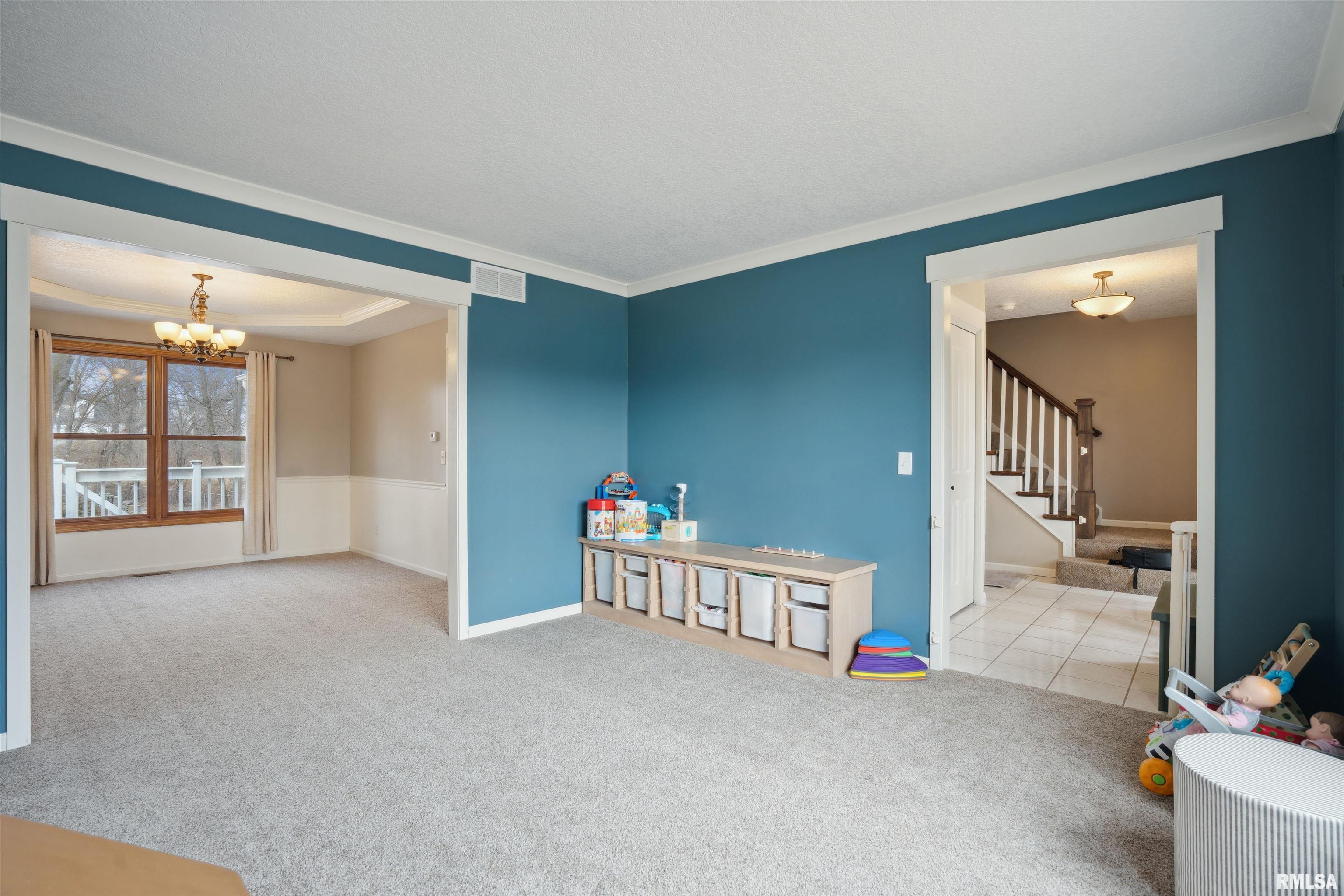 5940 Oakbrook Road Davenport, IA 52806 - Photo 23 of 51 Gallery Image 23