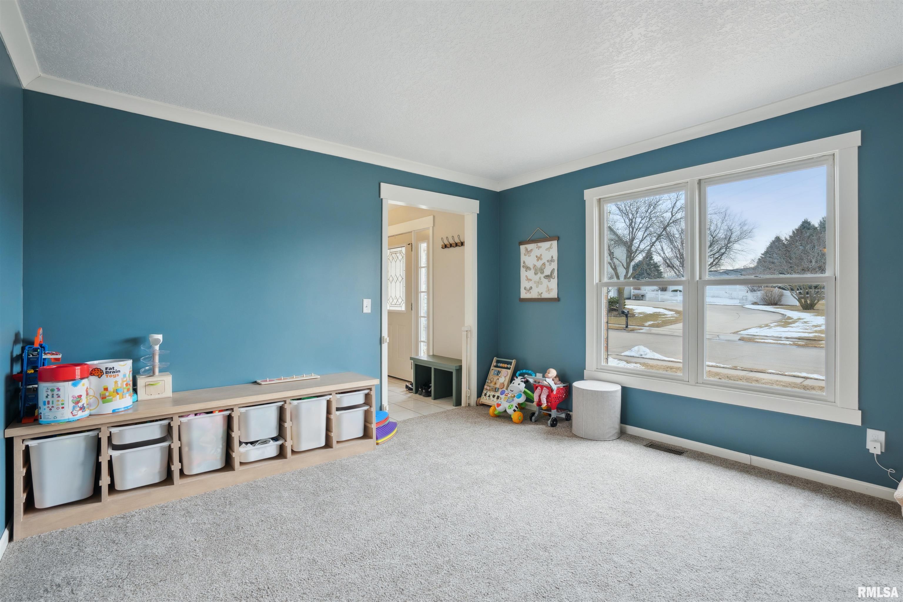 5940 Oakbrook Road Davenport, IA 52806 - Photo 24 of 51 Gallery Image 24