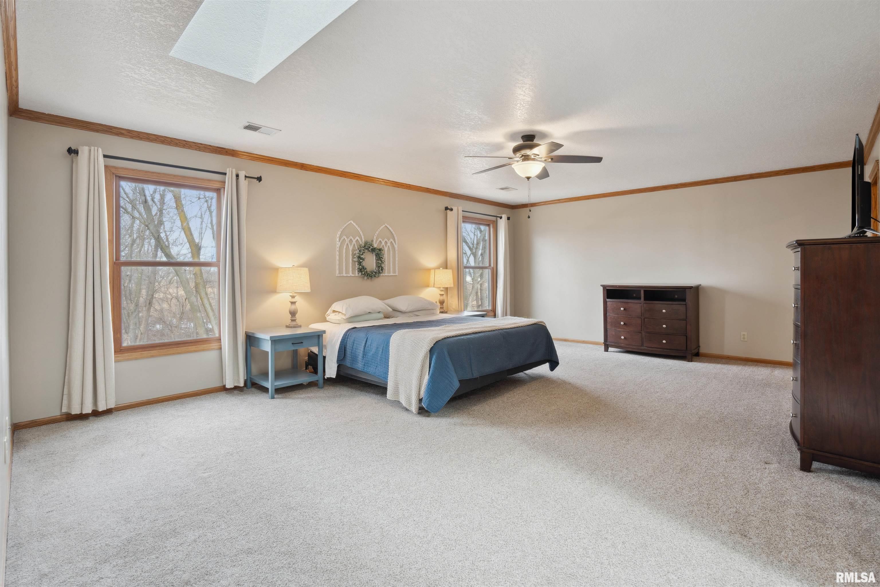 5940 Oakbrook Road Davenport, IA 52806 - Photo 25 of 51 Gallery Image 25
