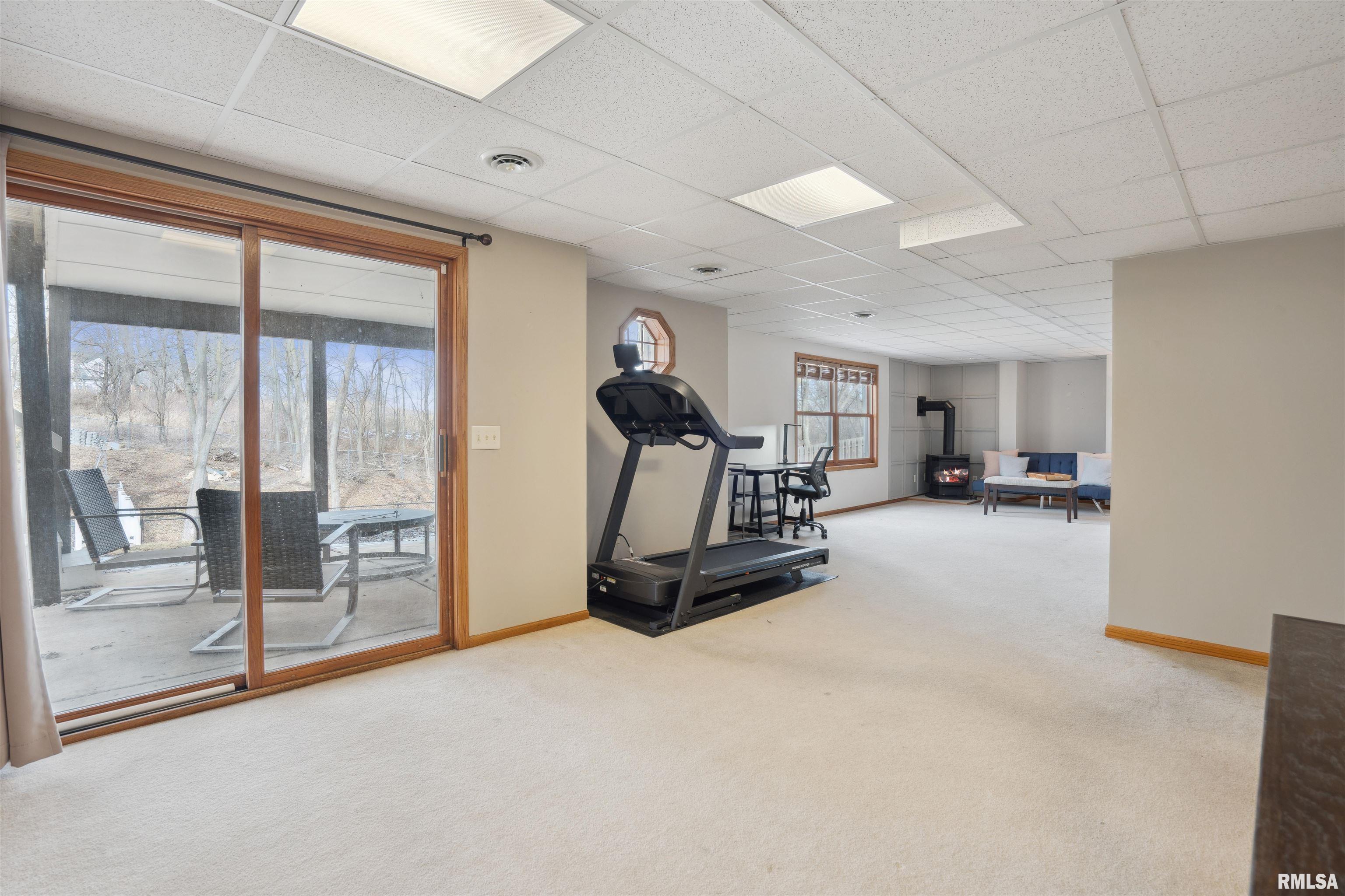 5940 Oakbrook Road Davenport, IA 52806 - Photo 39 of 51 Gallery Image 39