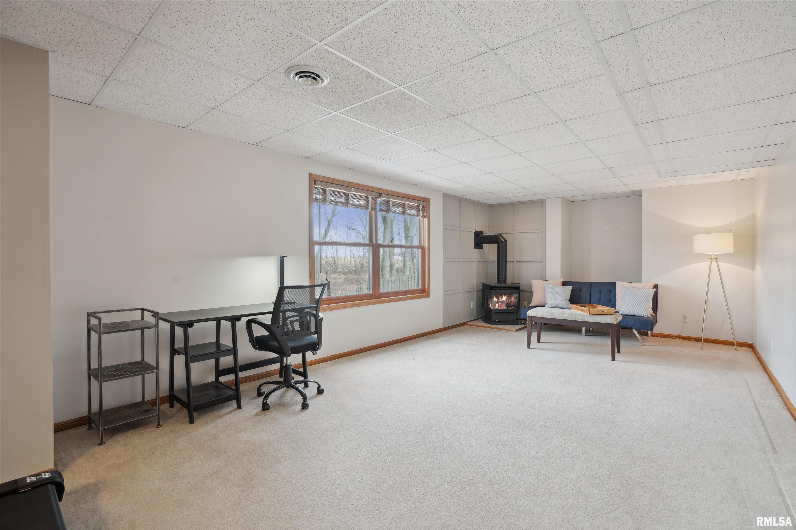 5940 Oakbrook Road Davenport, IA 52806 - Photo 41 of 51 Gallery Image 41