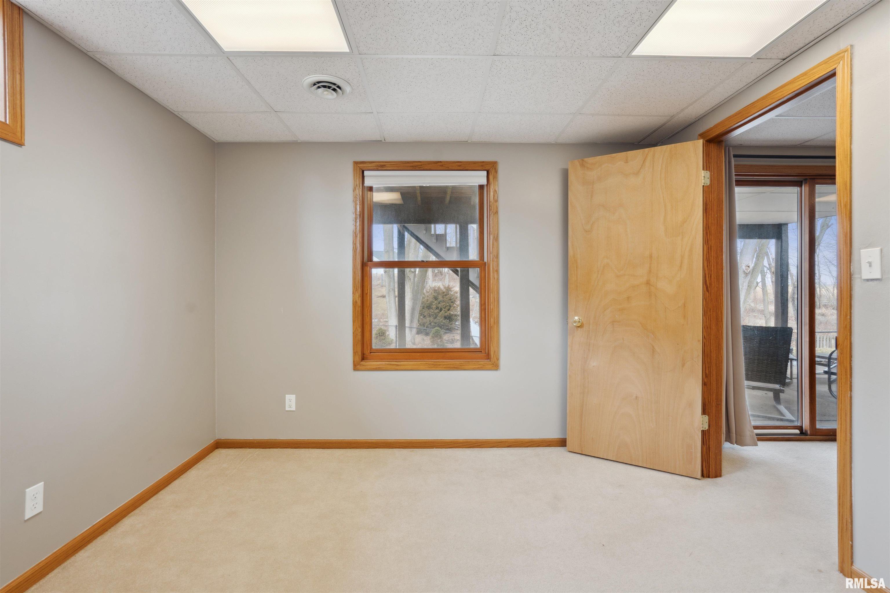 5940 Oakbrook Road Davenport, IA 52806 - Photo 44 of 51 Gallery Image 44