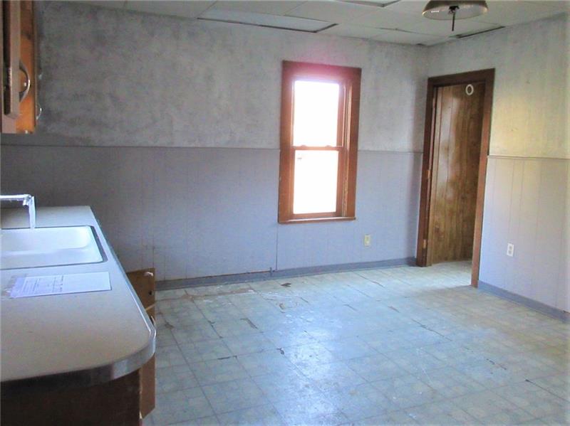 2133 Rankintown Road Finleyville, PA 15332 - Photo 2 of 10 Gallery Image 2