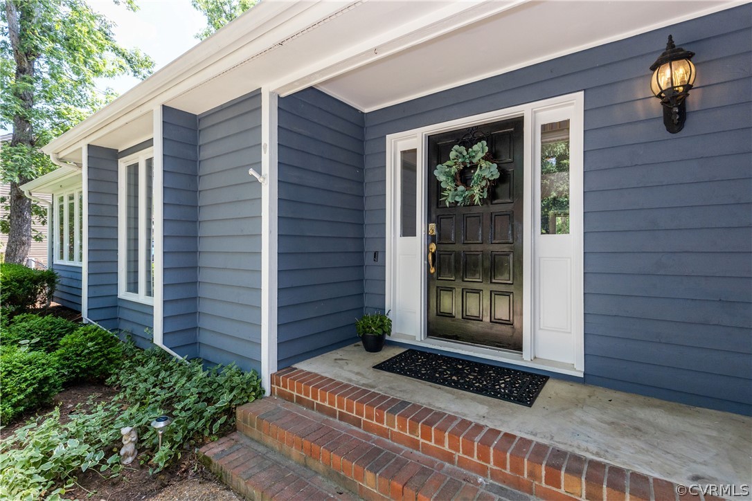 10606 Dover Pointe Road North Henrico, VA 23238 - Photo 3 of 50 Gallery Image 3
