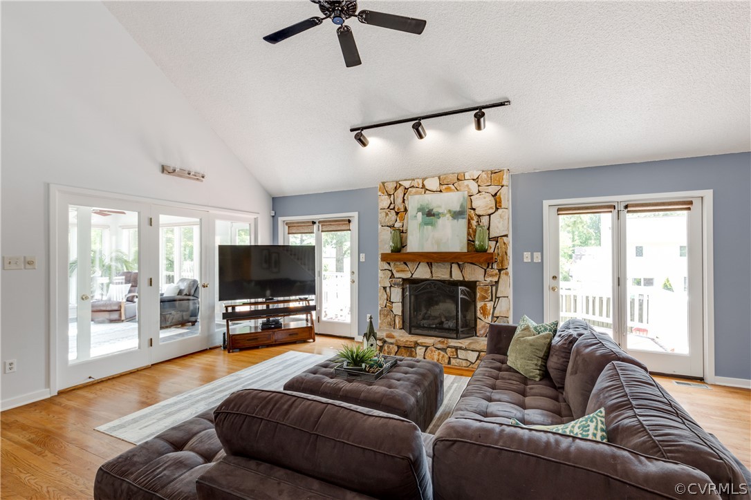 10606 Dover Pointe Road North Henrico, VA 23238 - Photo 7 of 50 Gallery Image 7