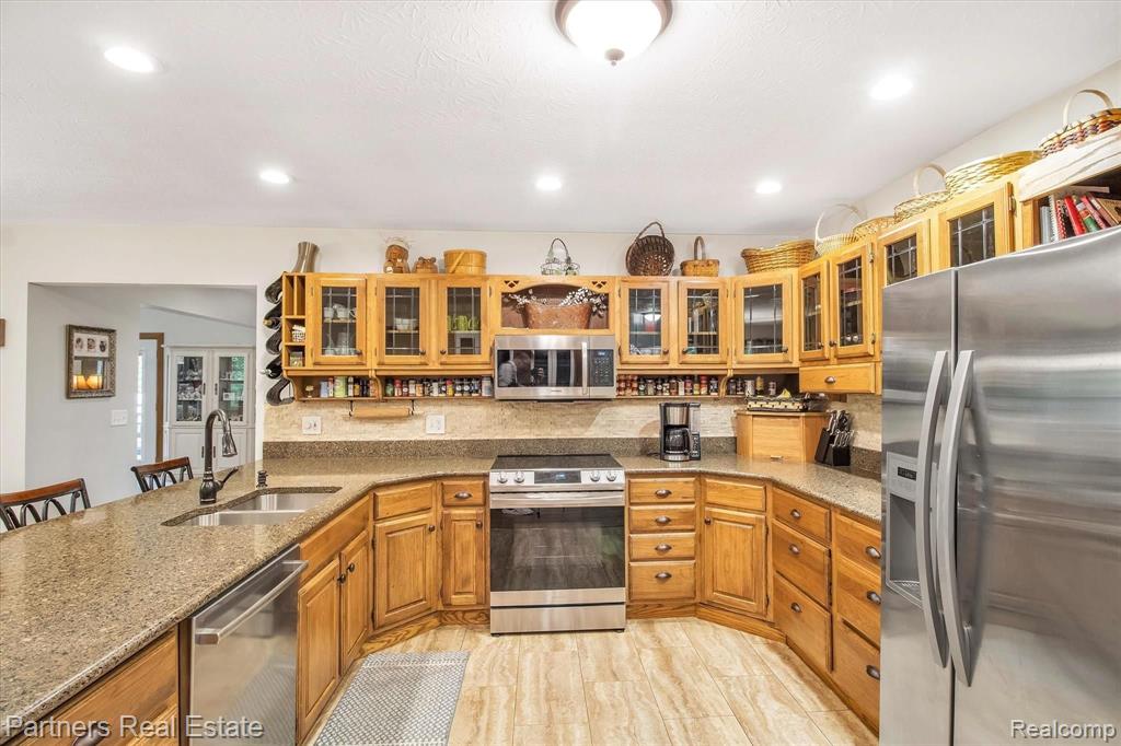 3744 Westphal Road Howell, MI 48843 - Photo 23 of 92