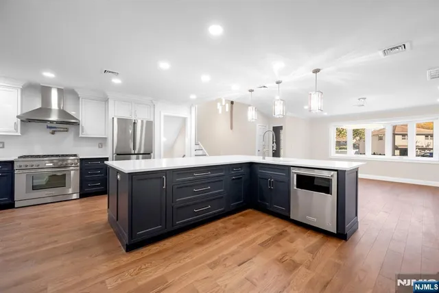 $1,150,000 | 30 Kershner Place, Fair Lawn, NJ 07410