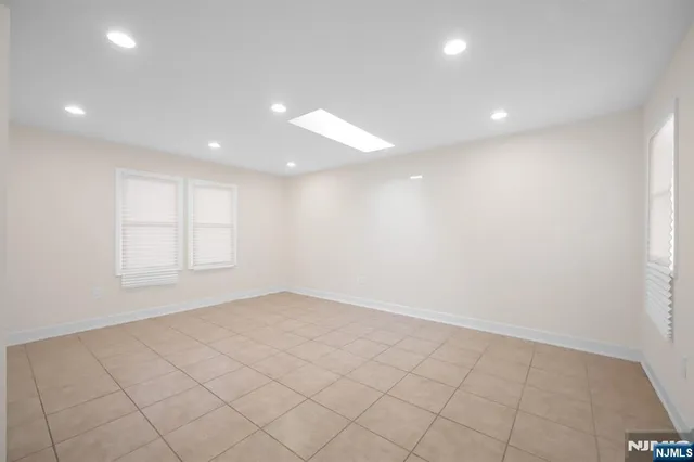 $1,150,000 | 30 Kershner Place, Fair Lawn, NJ 07410