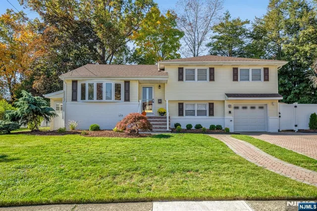 $1,150,000 | 30 Kershner Place, Fair Lawn, NJ 07410