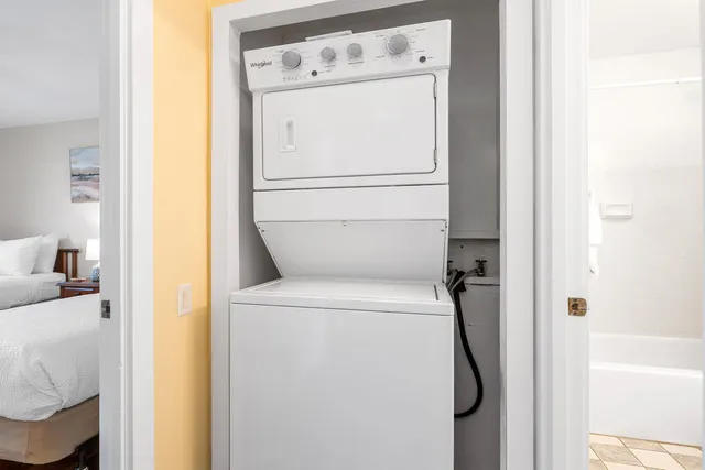 $1,299,000 | 76-6246 Alii Drive, Unit 201, Kailua-Kona, HI 96740