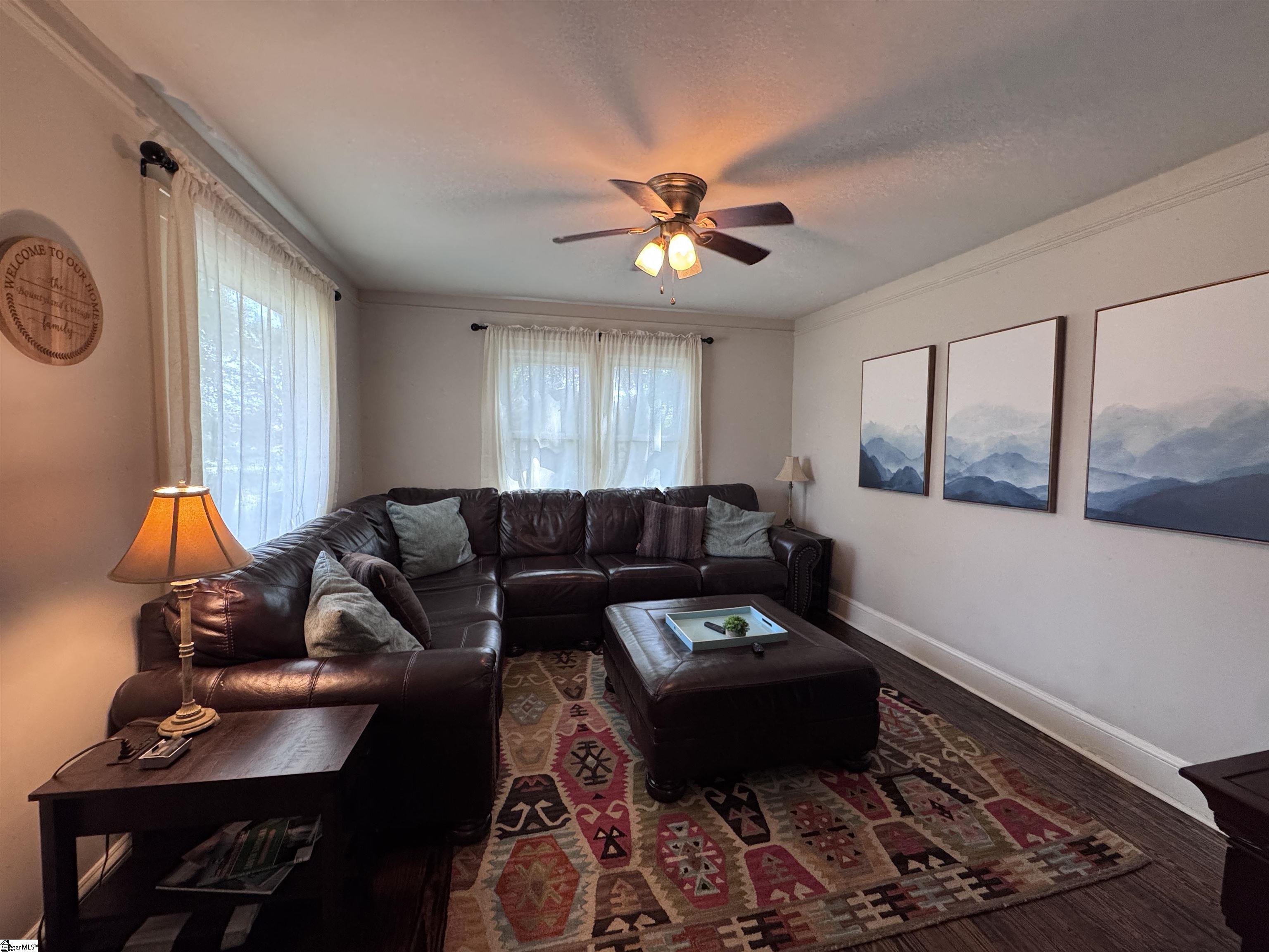 129 Bountyland Road Seneca, SC 29672 - Photo 3 of 19