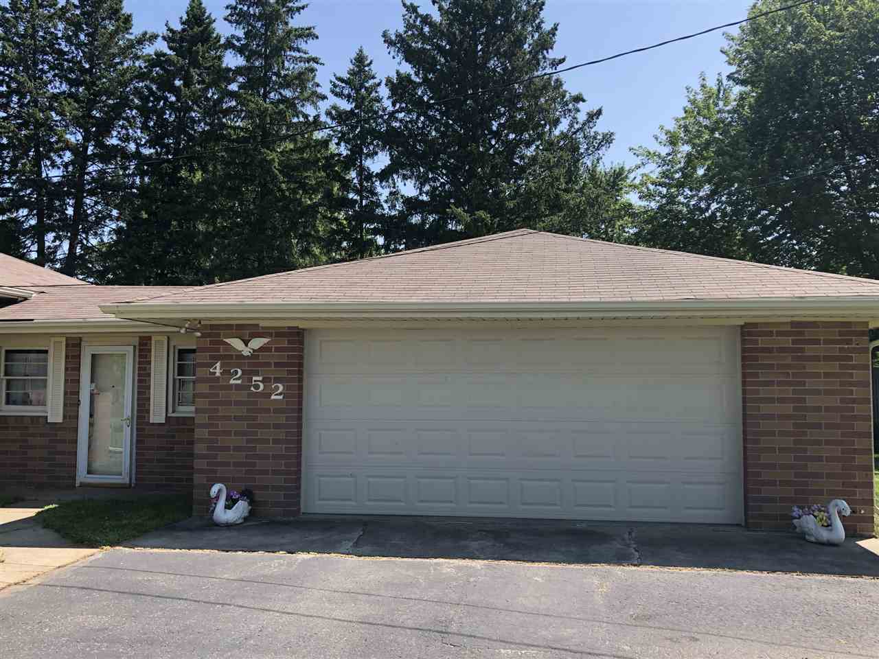 4252 North Center Road Flint, MI 48506 - Photo 46 of 47 31389533-45.JPG