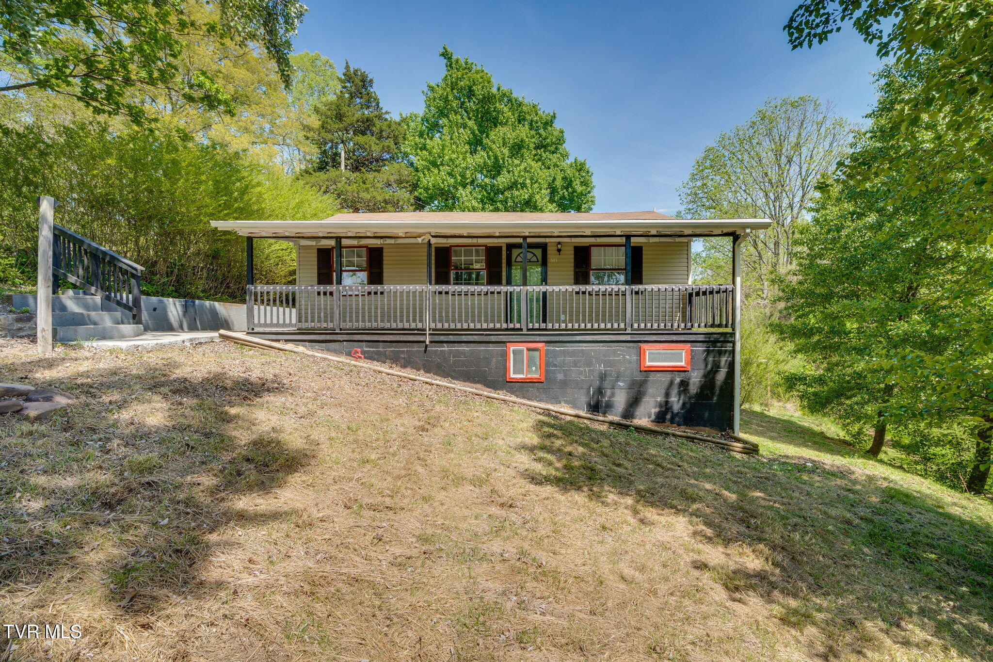 813 Big Hill Road Pennington Gap, VA 24277 - Photo 1 of 31 001