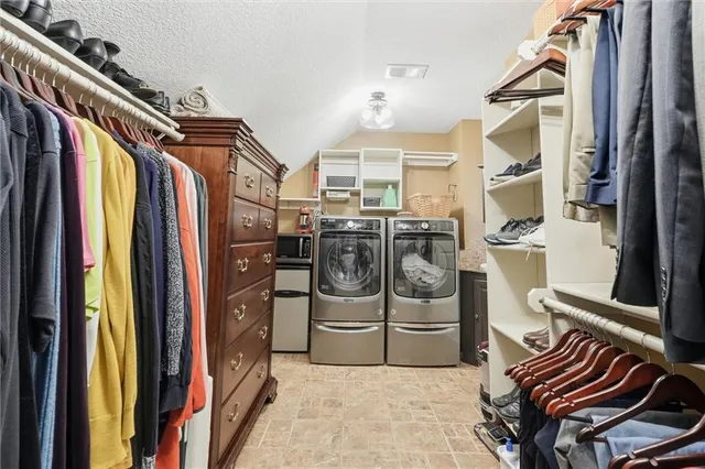 $1,200,000 | 12608 West 131st Street, Overland Park, KS 66213