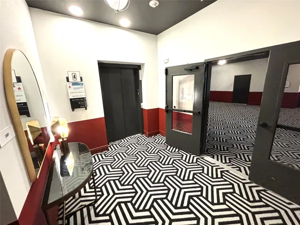 $1,650 | 4510 Terry-O Lane, Unit 406, Austin, TX 78745