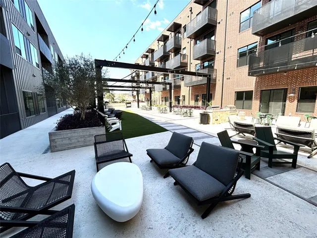 $1,650 | 4510 Terry-O Lane, Unit 406, Austin, TX 78745