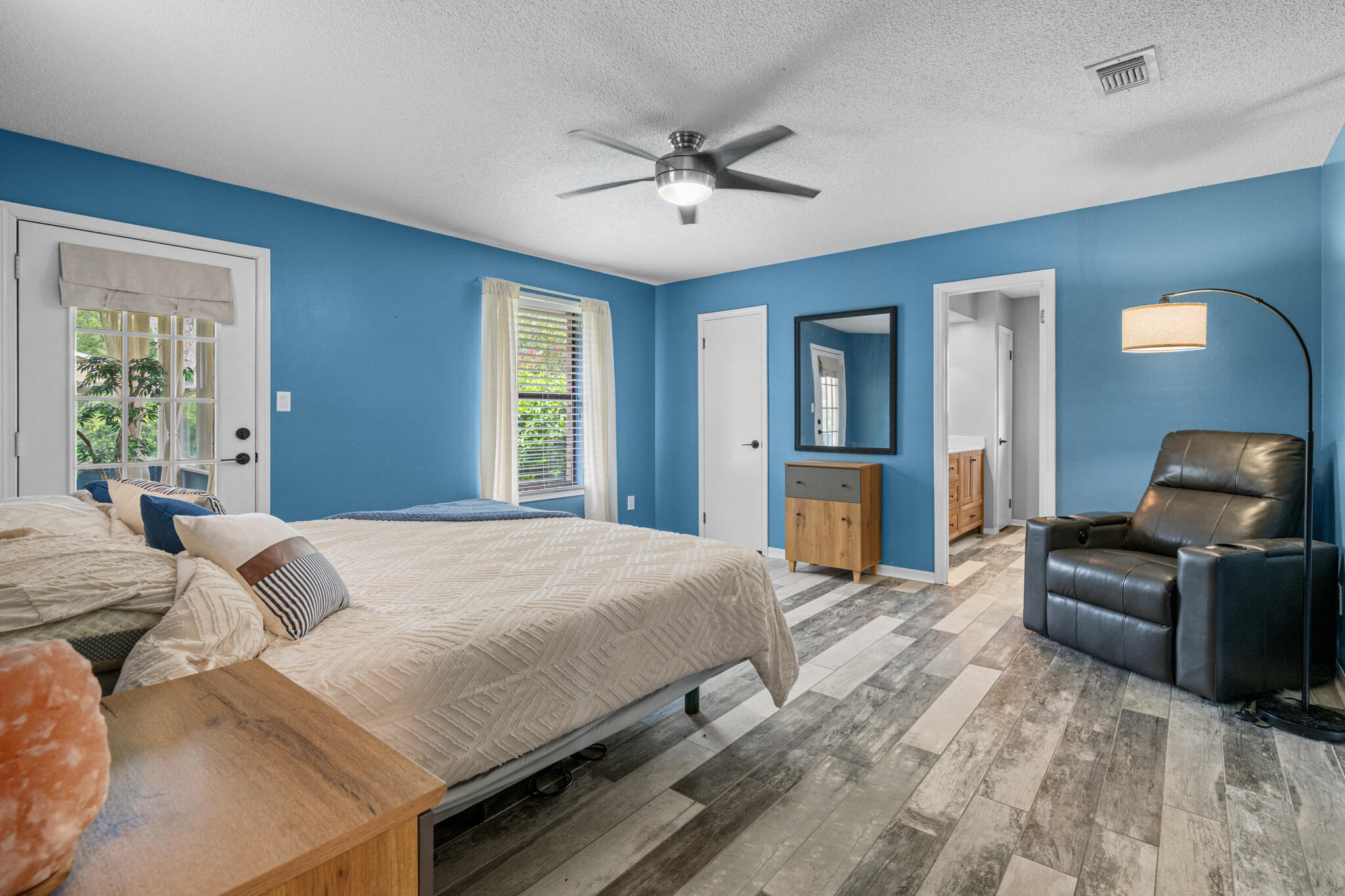 8573 Westview Lane Pensacola, FL 32514 - Photo 19 of 35 8573WestviewLn-27