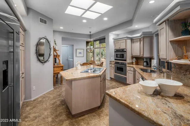 $8,000 | 10111 East Graythorn Drive, Scottsdale, AZ 85262