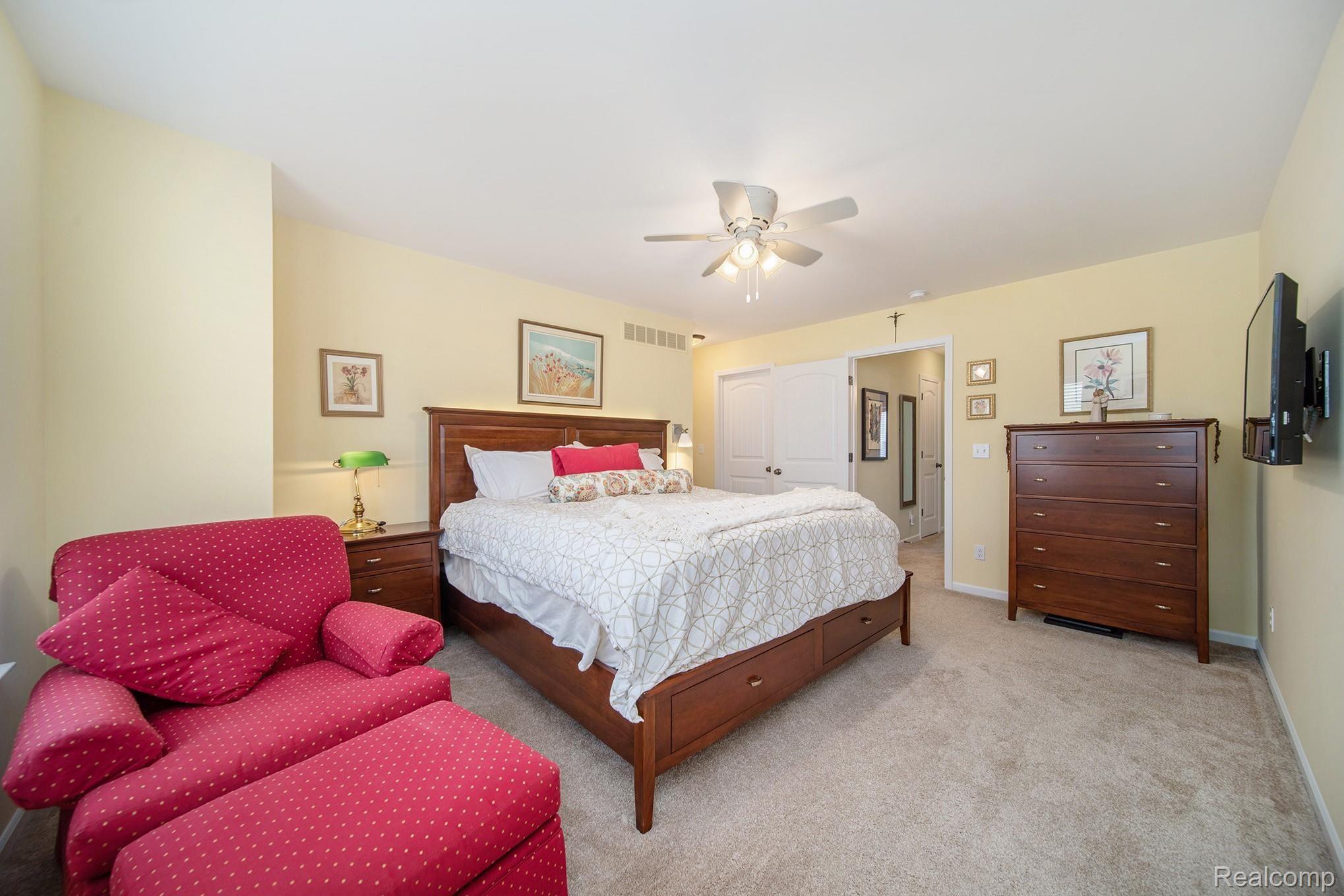 2681 Harvard Road Berkley, MI 48072 - Photo 18 of 35 2681 Harvard_21.jpg