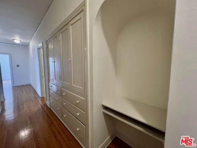 $3,995,000 | 143 North Sycamore Avenue, Los Angeles, CA 90036