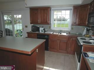 3115 North Wagner Circle Sinking Spring, PA 19608 - Photo 3 of 6