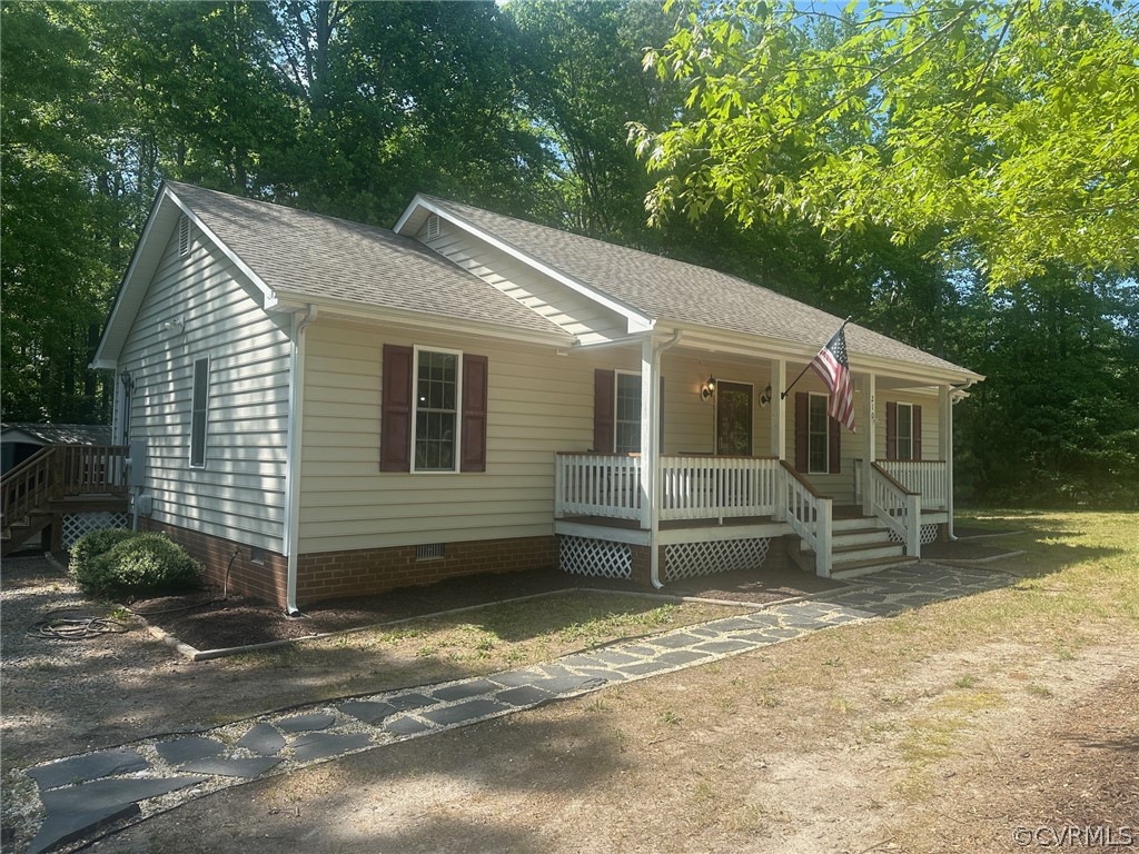 210 Pine Ridge Road Aylett, VA 23009 - Photo 1 of 14 Ranch-style home featuring covered porch