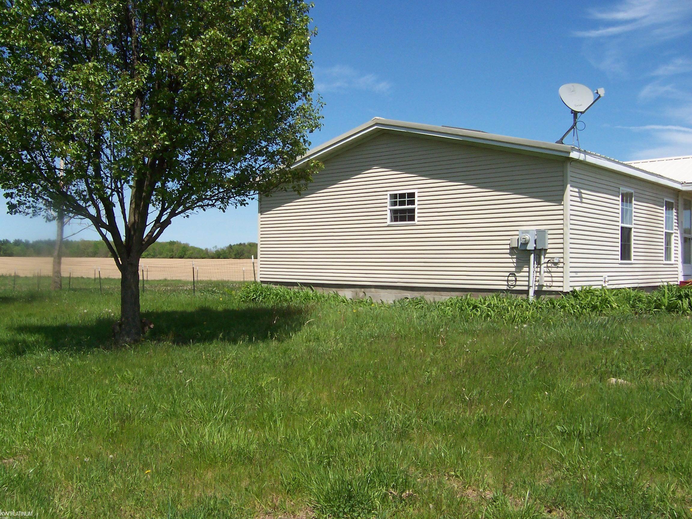 10222 Metcalf Road Avoca, MI 48006 - Photo 18 of 22