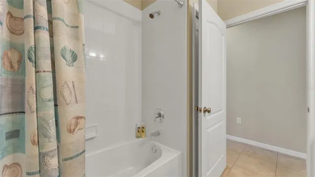 $410,000 | 5631 Superior Drive, Lakeland, FL 33805