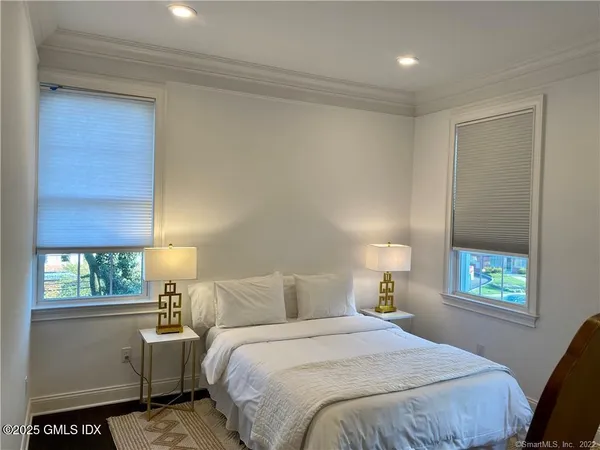 $6,500 | 84 East Putnam Avenue, Cos Cob, CT 06807