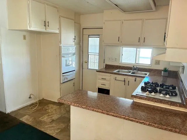 $79,000 | 718 Sycamore Avenue, Unit 23, Vista, CA 92083