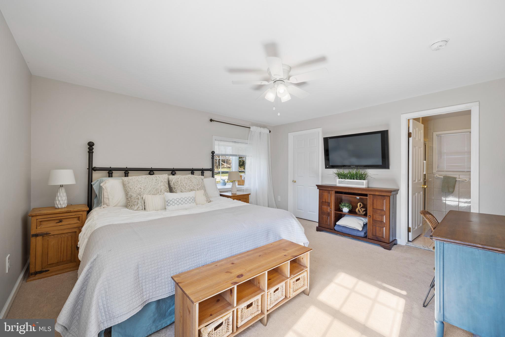 333 Oak Terrace Wayne, PA 19087 - Photo 13 of 47 First Floor Bedroom Suite