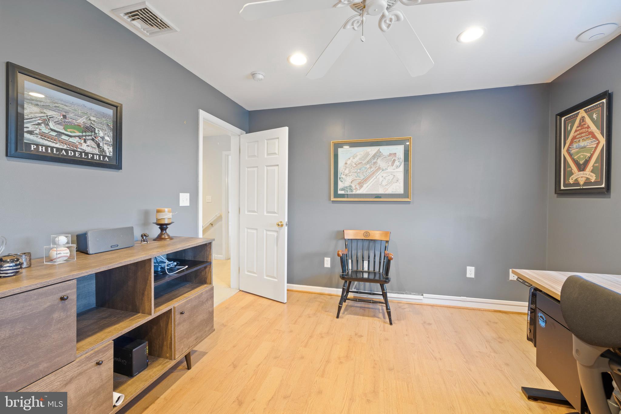 333 Oak Terrace Wayne, PA 19087 - Photo 35 of 47 Bedroom 5