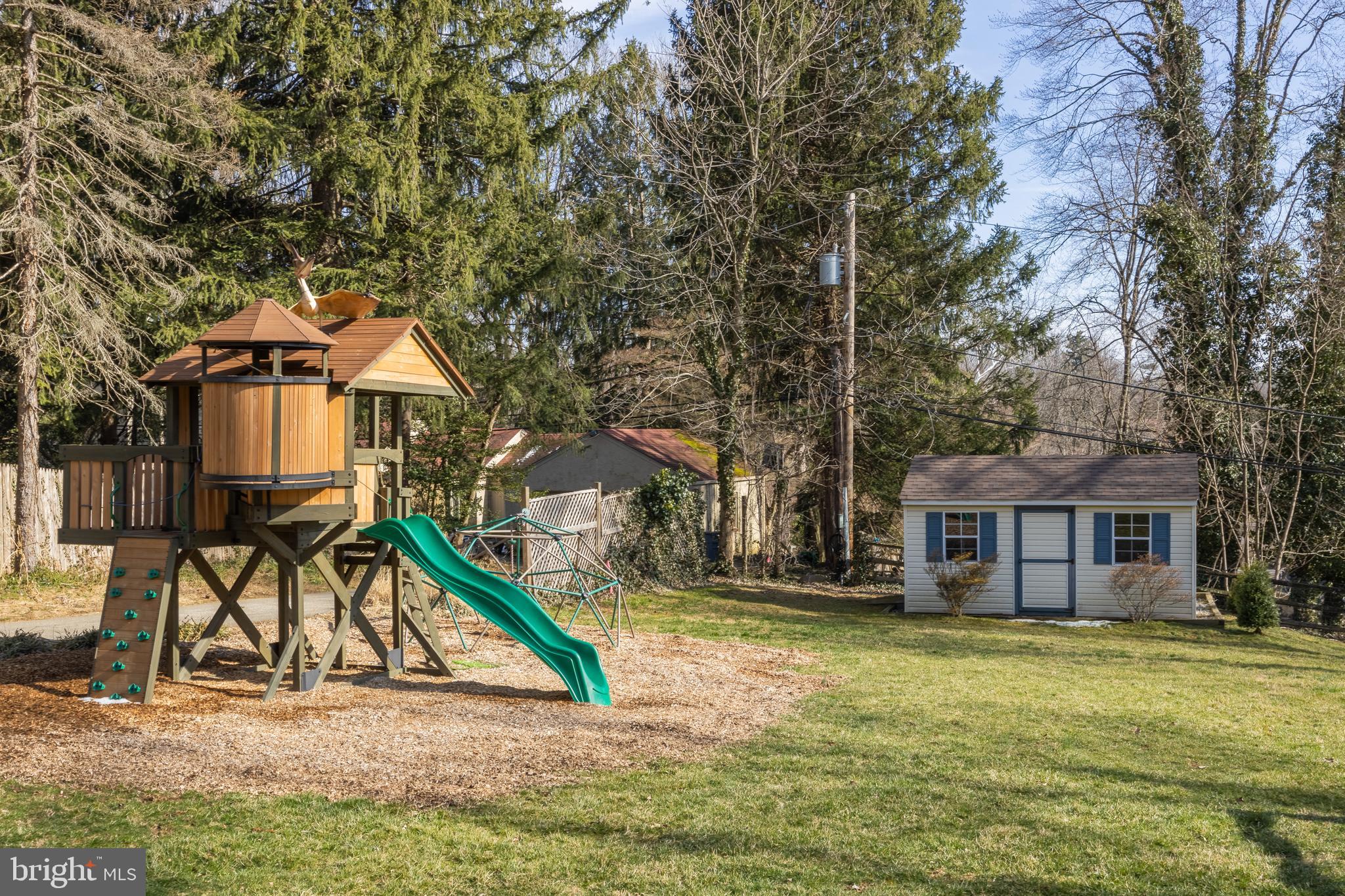 333 Oak Terrace Wayne, PA 19087 - Photo 46 of 47 Backyard