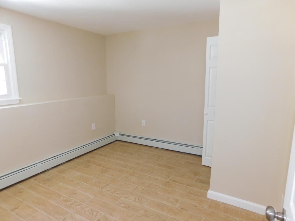 181 Hobbs Road Pelham, NH 03076 - Photo 22 of 26