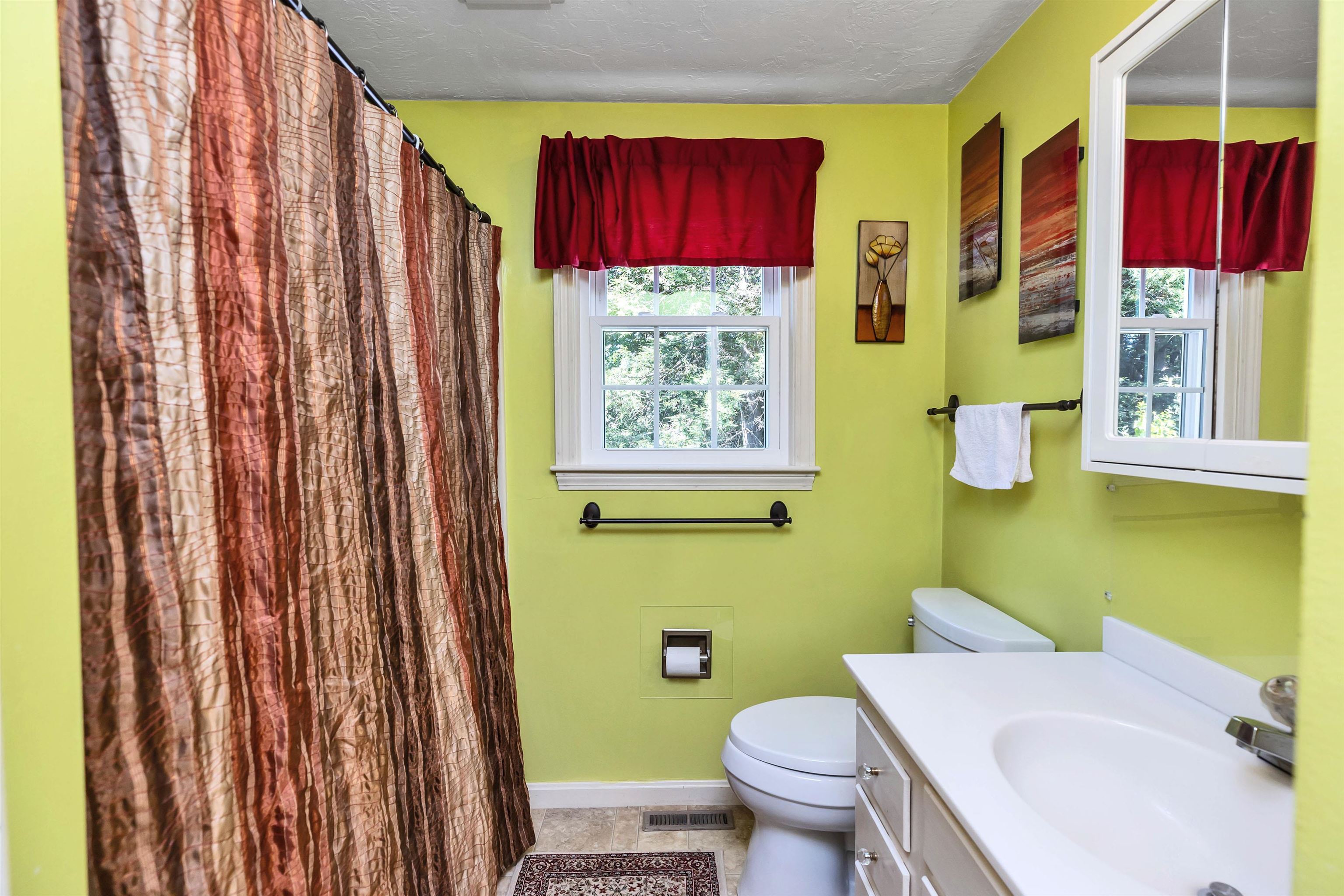 14 Hall Court Peterborough, NH 03458 - Photo 7 of 25