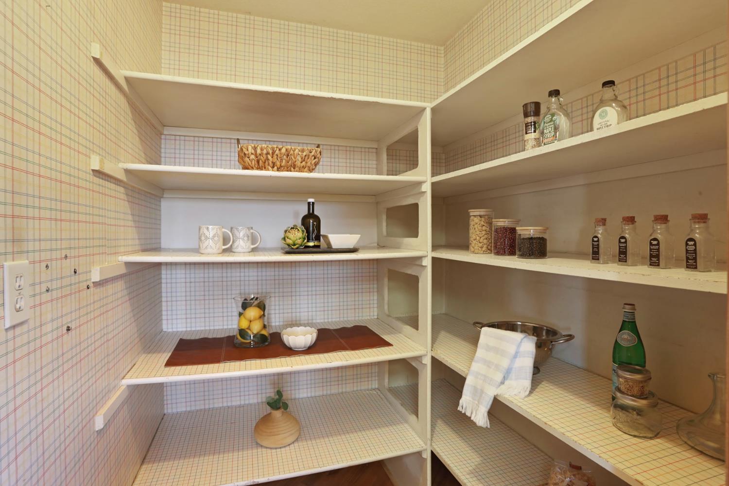 3152 Sea Gull Lane Stockton, CA 95219 - Photo 40 of 67 a bathroom with a sink and a mirror