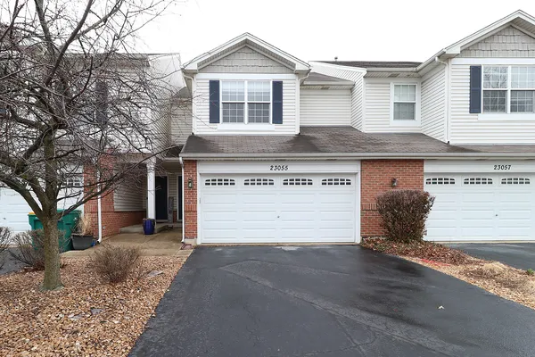$2,800 | 23055 Ironwood Drive, Plainfield, IL 60586