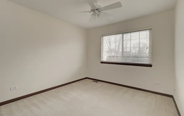 $2,800 | 23055 Ironwood Drive, Plainfield, IL 60586
