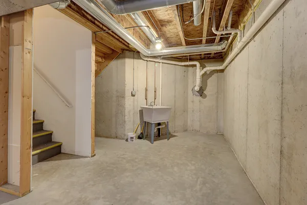 $2,800 | 23055 Ironwood Drive, Plainfield, IL 60586