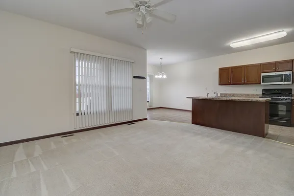 $2,800 | 23055 Ironwood Drive, Plainfield, IL 60586