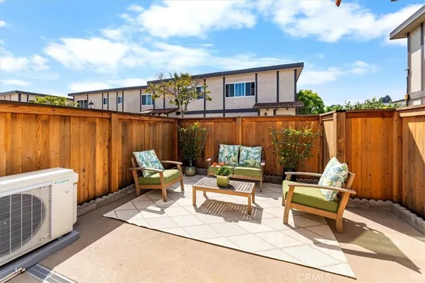 $999,000 | 2120 Dufour Avenue, Unit 6, Redondo Beach, CA 90278
