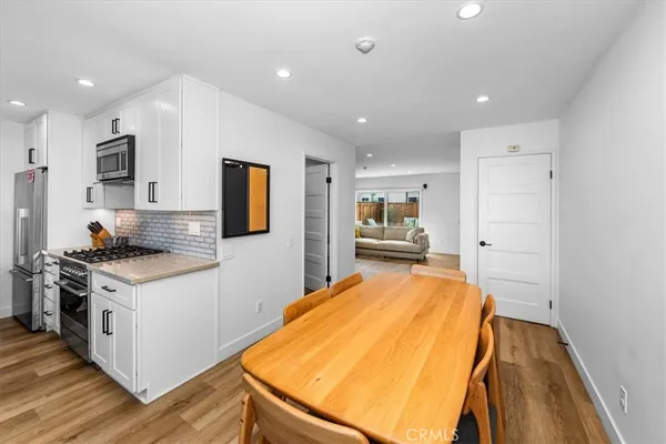 $999,000 | 2120 Dufour Avenue, Unit 6, Redondo Beach, CA 90278