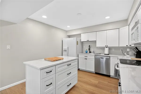 $549,900 | 43 Jennings Branch, Lake Ozark, MO 65049