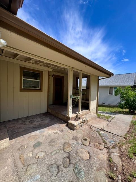 240 Pleasant Street Colfax, CA 95713 - Photo 23 of 26 a view of a house with a patio