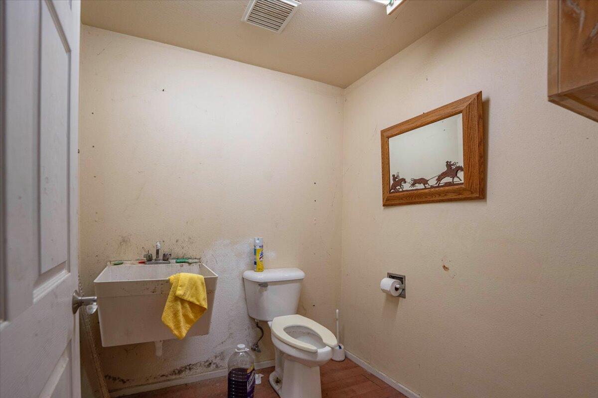 4905 Parkville Road Anderson, CA 96007 - Photo 40 of 46 45-4905 Parkville Rd - E-38
