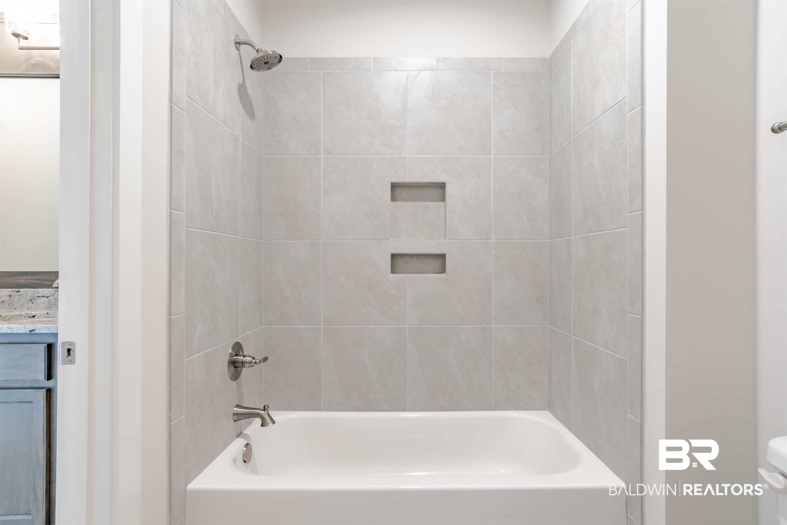 825 Vulpes Avenue Fairhope, AL 36532 - Photo 12 of 39