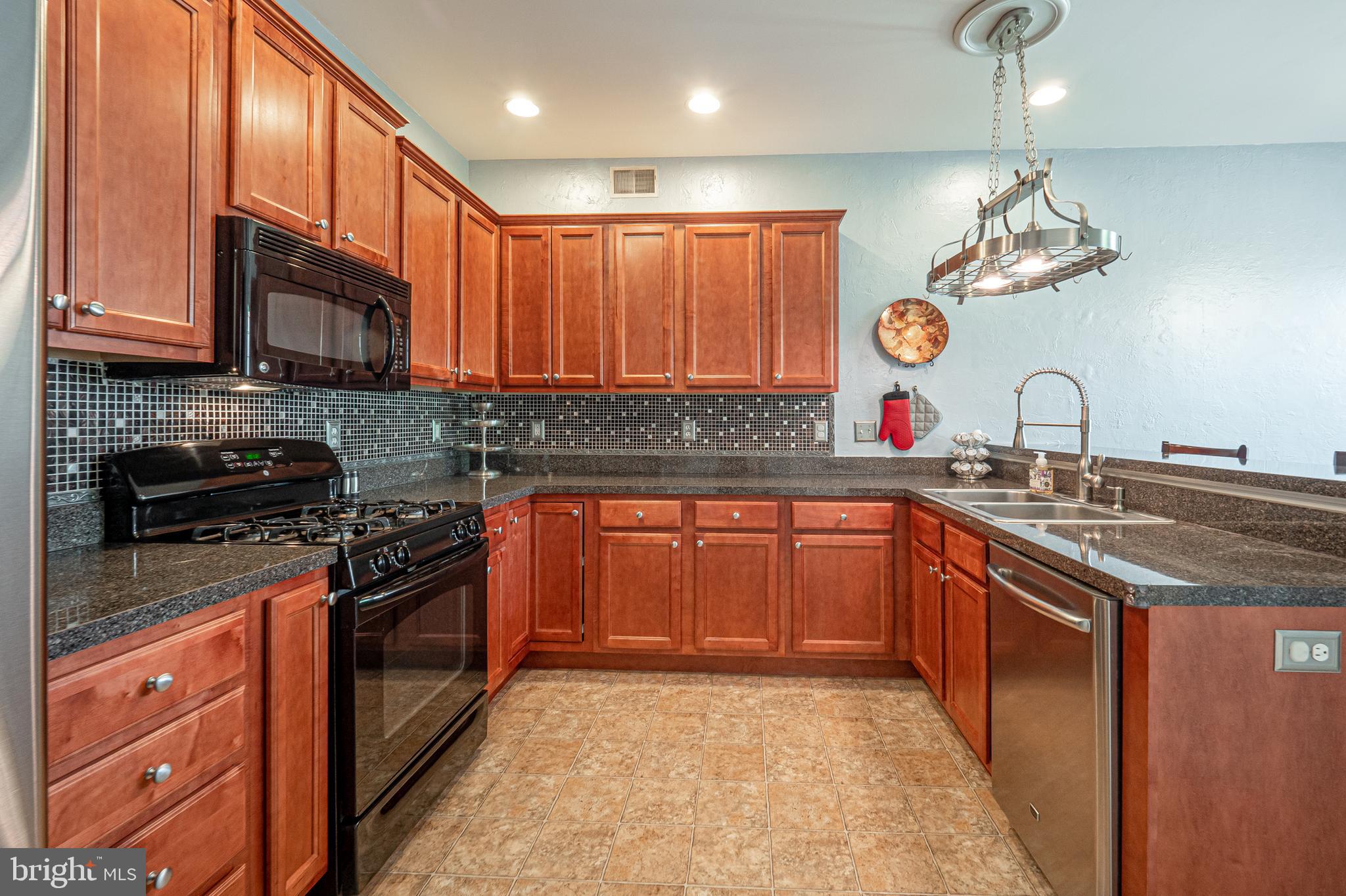 1204 Ridgeview Drive Morgantown, PA 19543 - Photo 12 of 48 Gallery Image 12