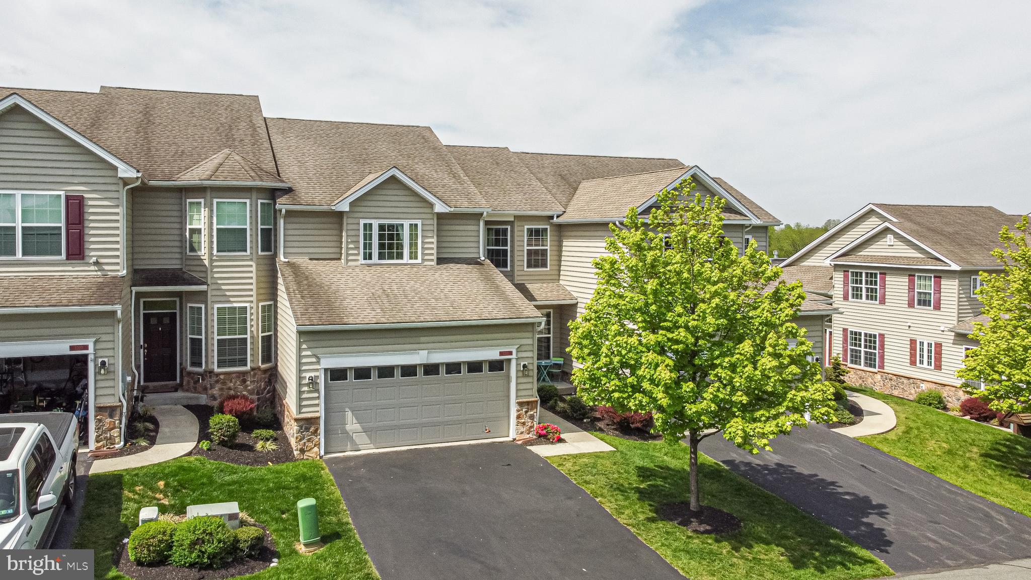 1204 Ridgeview Drive Morgantown, PA 19543 - Photo 5 of 48 Gallery Image 5