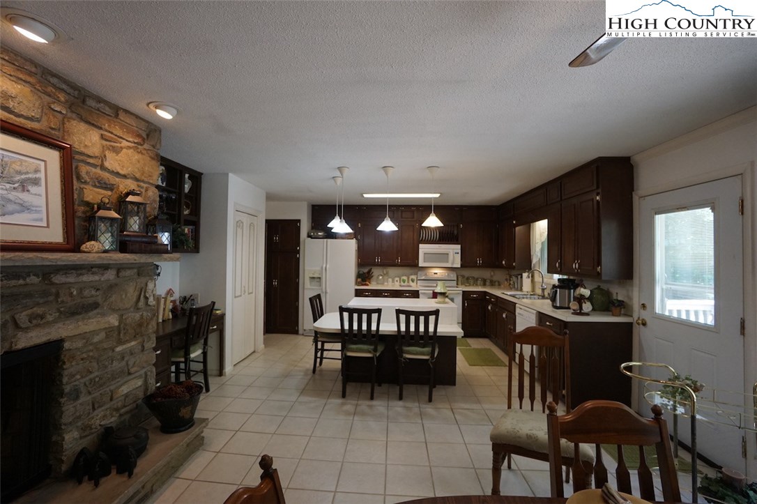 485 Wake Robin Lane Boone, NC 28607 - Photo 7 of 23 Gallery Image 7