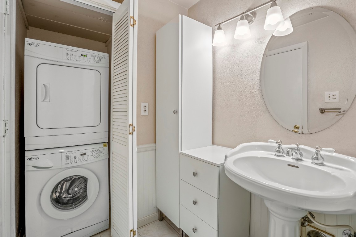 2001 Bering Drive, Unit 7B Houston, TX 77057 - Photo 21 of 35